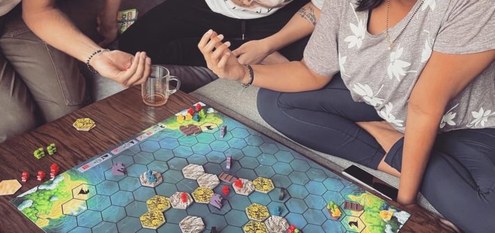 Family Board Games Survive Escape Atlantis